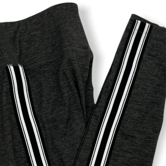 Spiritual Gangster Gray White Athletic Stripe Practice Leggings Size Small - Picture 3 of 11